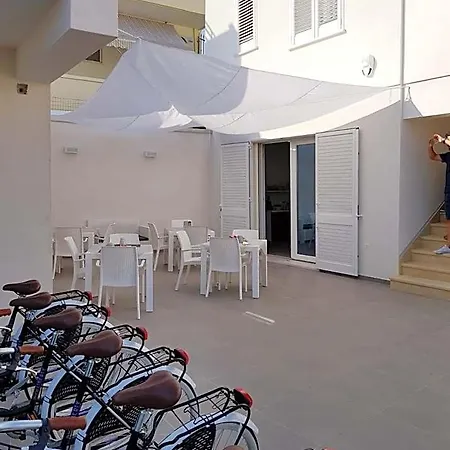 Oda ve Kahvaltı Sole Del Sud Torre San Giovanni Ugento