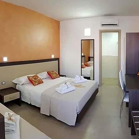 Oda ve Kahvaltı Sole Del Sud 4*